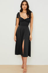 Robe mi-longue évasée à bretelles nouées et fente haute - Noir